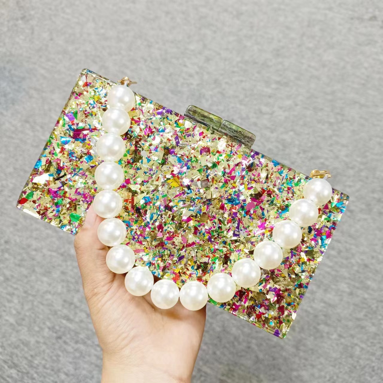 Luxury Acrylic Beaded Clutch B - Luxury Bags Green recension och pris