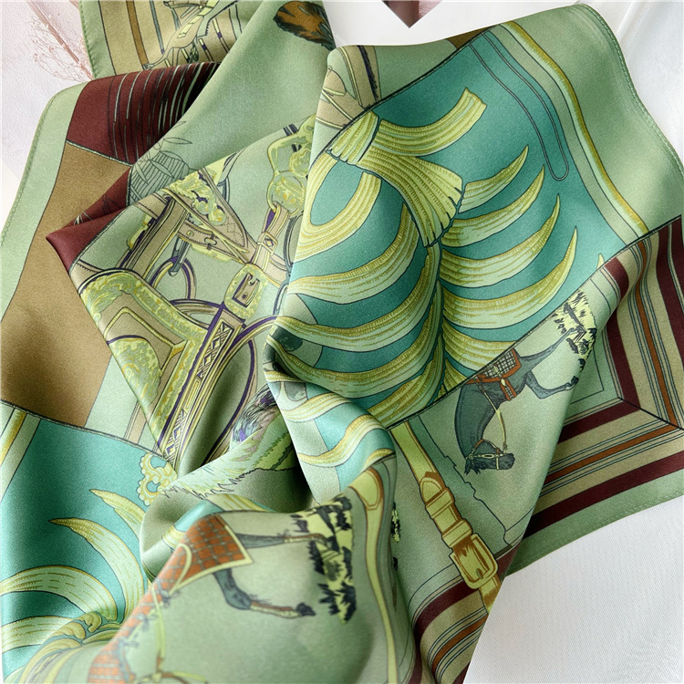 65CM Green Silk Scarf Luxury D - Luxury Bags Green recension och pris